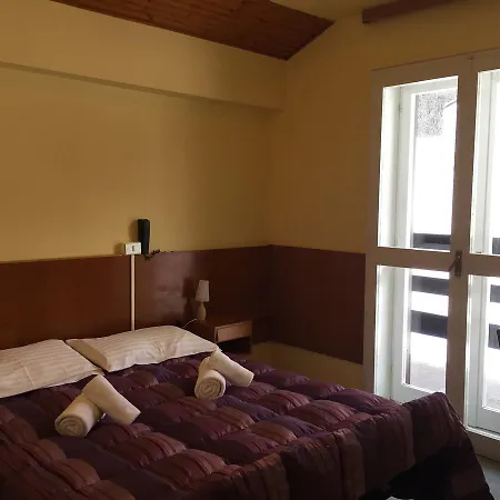 Mezzaluna 3*